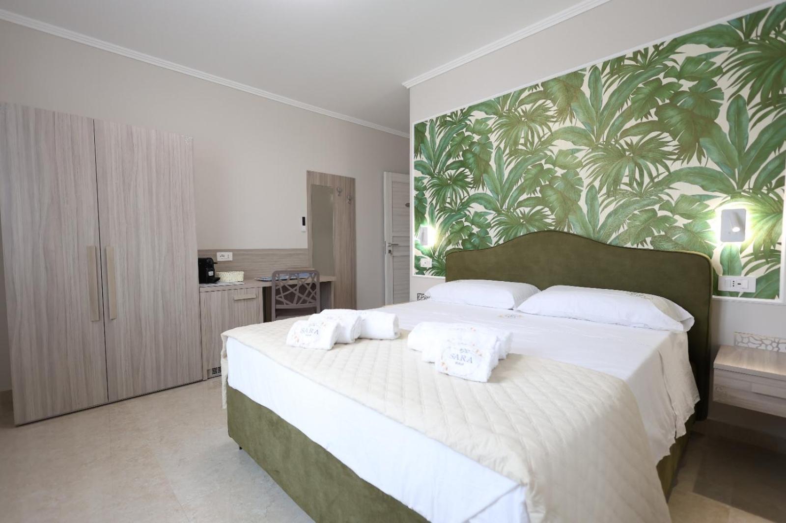 Sara B&B Accommodation サンタ・ドメーニカ エクステリア 写真