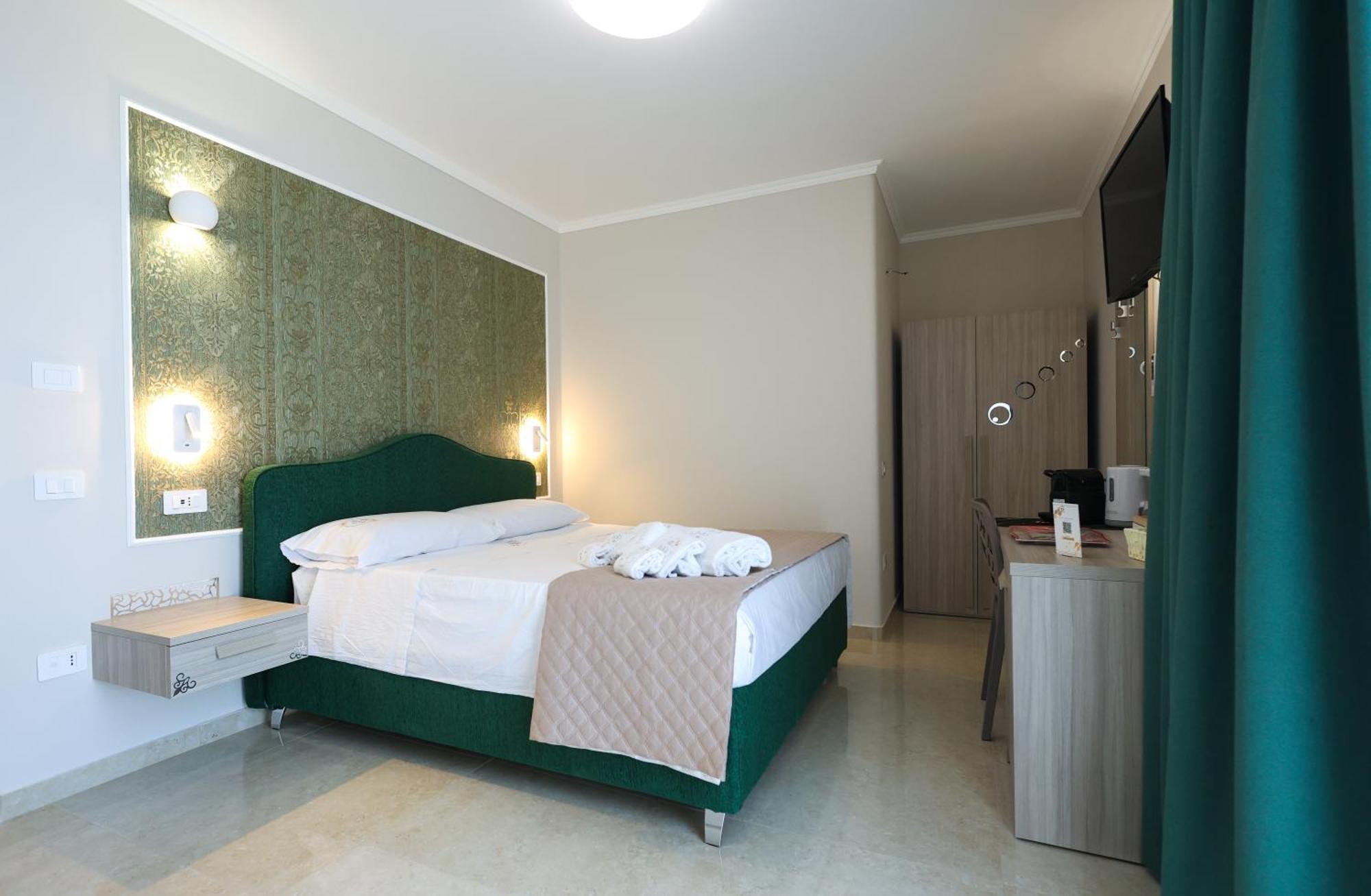 Sara B&B Accommodation サンタ・ドメーニカ エクステリア 写真